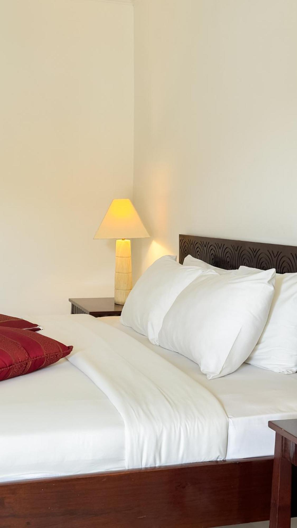 Legong Keraton Beach Hotel Canggu Eksteriør billede