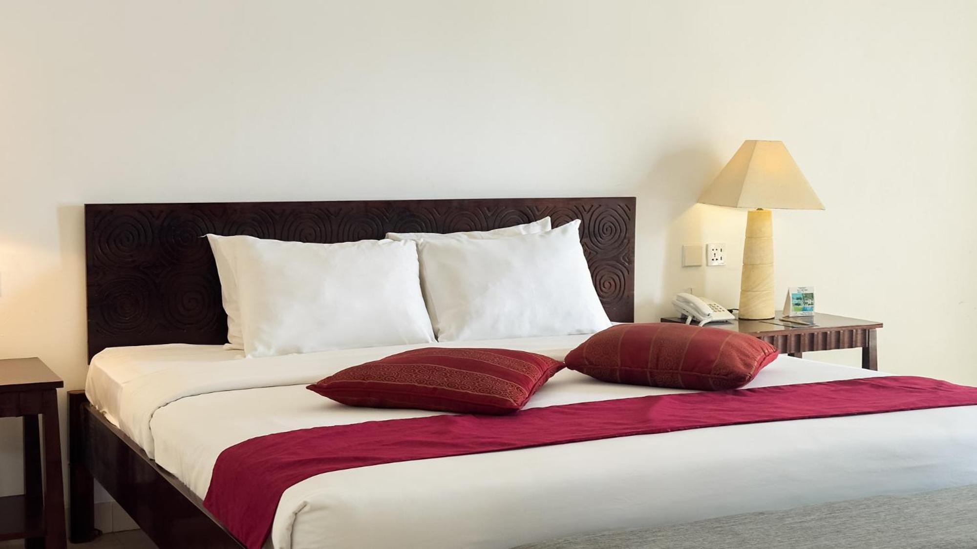 Legong Keraton Beach Hotel Canggu Eksteriør billede